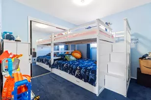 32 Sunset Dr, Woodbridge Township, NJ 07064 - Photo 14