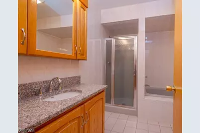 675 Raritan Rd #12, Clark Township, NJ 07066 - Photo 20