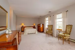 675 Raritan Rd, Clark Township, NJ 07066 - Photo 22