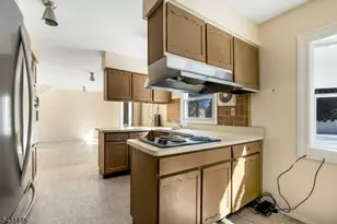 5 Marigold Ln, Franklin Township, NJ 08873 - Photo 18