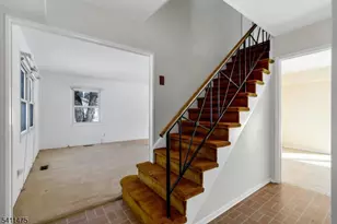 5 Marigold Ln, Franklin Township, NJ 08873 - Photo 4