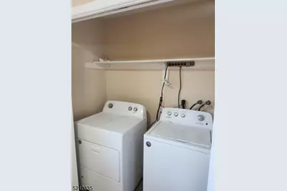 1561 Burnet Ave, Union Township, NJ 07083 - Photo 14