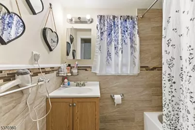 76 Heckel St, Belleville, NJ 07109 - Photo 20