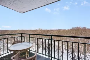 300 Main St, Little Falls Township, NJ 07424 - Photo 6