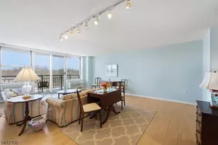 300 Main St, Little Falls Township, NJ 07424 - Photo 4