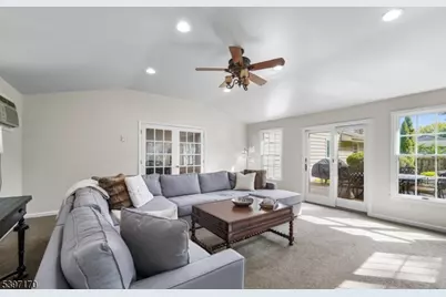 11 Merlin Pl, Montville Township, NJ 07058 - Photo 12