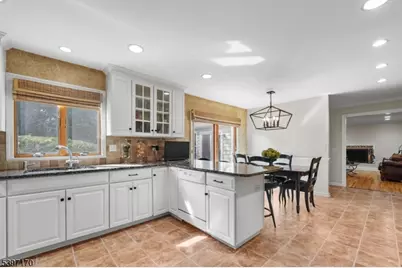 11 Merlin Pl, Montville Township, NJ 07058 - Photo 16