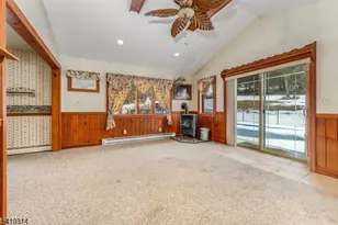 252 Mountain View Rd, Franklin Township, NJ 08802 - Photo 6