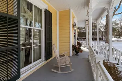 21 Franklin Pl, Morristown, NJ 07960 - Photo 4