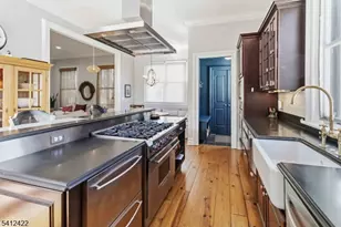 21 Franklin Pl, Morristown, NJ 07960 - Photo 14