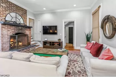 21 Franklin Pl, Morristown, NJ 07960 - Photo 18