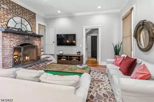 21 Franklin Pl, Morristown, NJ 07960 - Photo 18