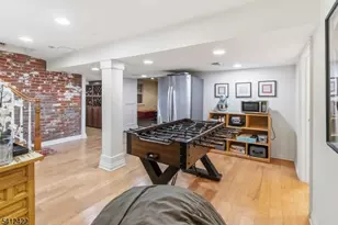 21 Franklin Pl, Morristown, NJ 07960 - Photo 34