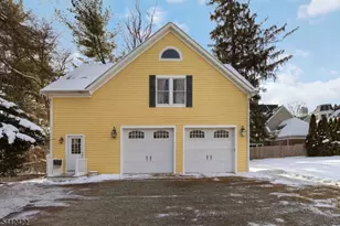 21 Franklin Pl, Morristown, NJ 07960 - Photo 38