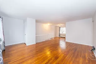 19 Wedgewood Dr, Verona, NJ 07044 - Photo 8
