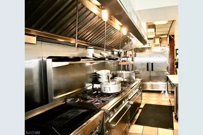 119 Watchung Ave, Montclair, NJ 07043 - Photo 6