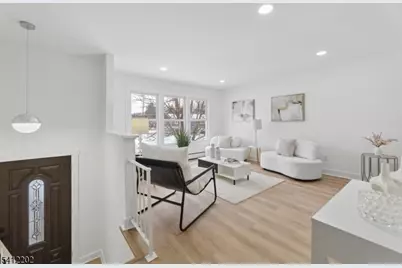 33 Glenbrook Rd, Ogdensburg, NJ 07439 - Photo 6