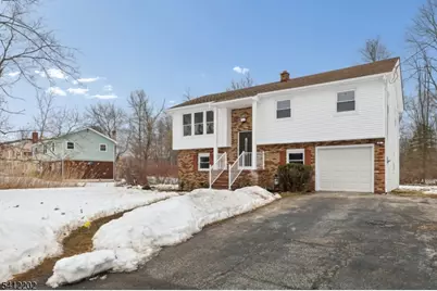 33 Glenbrook Rd, Ogdensburg, NJ 07439 - Photo 2