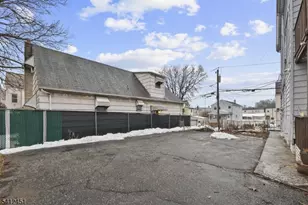 257 Paxton St, Paterson, NJ 07503 - Photo 12
