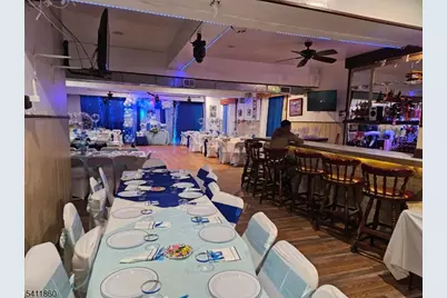 172 Thomas St, Newark, NJ 07114 - Photo 2