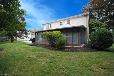 25 Hughes Rd, Franklin Township, NJ 08873 - Photo 40