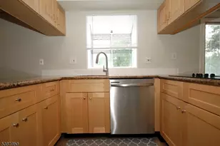 25 Hughes Rd, Franklin Township, NJ 08873 - Photo 16