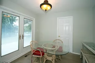 25 Hughes Rd, Franklin Township, NJ 08873 - Photo 12