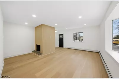 68 Port Reading Ave, Woodbridge Township, NJ 07095 - Photo 6