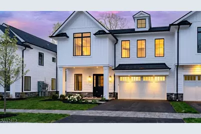 16-18 Paris Ave #9, Rockleigh Boro, NJ 07647 - Photo 1