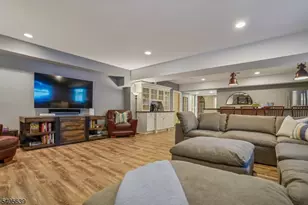 2 Robert Dr, Millburn, NJ 07078 - Photo 38