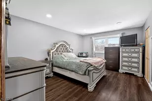 6 E 2nd St, Woodbridge Township, NJ 07064 - Photo 16