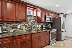 6 E 2nd St, Woodbridge Township, NJ 07064 - Photo 30