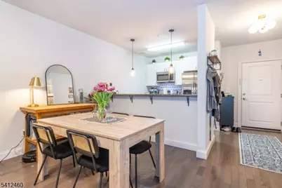 90 Clinton Ave #206, Newark, NJ 07114 - Photo 10