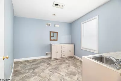 137 S Rutherford Ave, Franklin, NJ 07416 - Photo 16