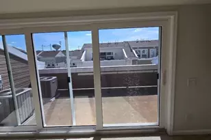 10 Bond St, North Brunswick Township, NJ 08902 - Photo 18