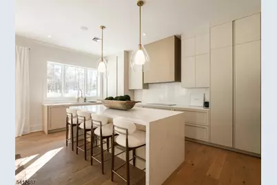 16-18 Paris Ave #14, Rockleigh Boro, NJ 07647 - Photo 10