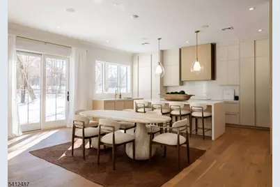 16-18 Paris Ave #14, Rockleigh Boro, NJ 07647 - Photo 8