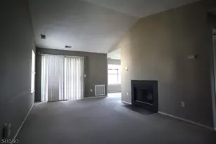 50 Tanglewood Ct, South Brunswick Township, NJ 08852 - Photo 2