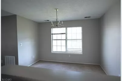 50 Tanglewood Ct, South Brunswick Township, NJ 08852 - Photo 4