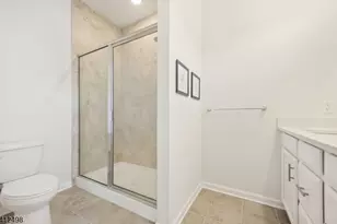 36 Cortland Ct, Livingston, NJ 07039 - Photo 8