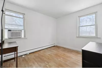 86 Kakeout Rd, Butler, NJ 07405 - Photo 18