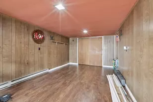 86 Kakeout Rd, Butler, NJ 07405 - Photo 36