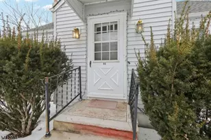 86 Kakeout Rd, Butler, NJ 07405 - Photo 4