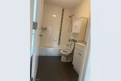 185 Parrow St, Orange, NJ 07050 - Photo 22