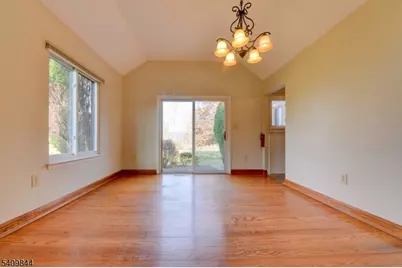 4 Hawthorne Pl, Bernards Township, NJ 07920 - Photo 6