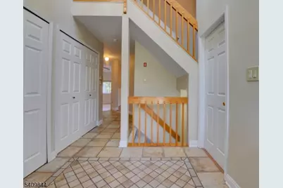 4 Hawthorne Pl, Bernards Township, NJ 07920 - Photo 10