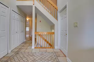 4 Hawthorne Pl, Bernards Township, NJ 07920 - Photo 10