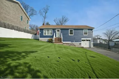 94 Harrison Ave, North Plainfield, NJ 07060 - Photo 2