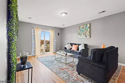 73 Winans Ave #2, Newark, NJ 07108 - Photo 6