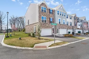 16 Sedicavage Way, Mount Olive, NJ 07828 - Photo 22